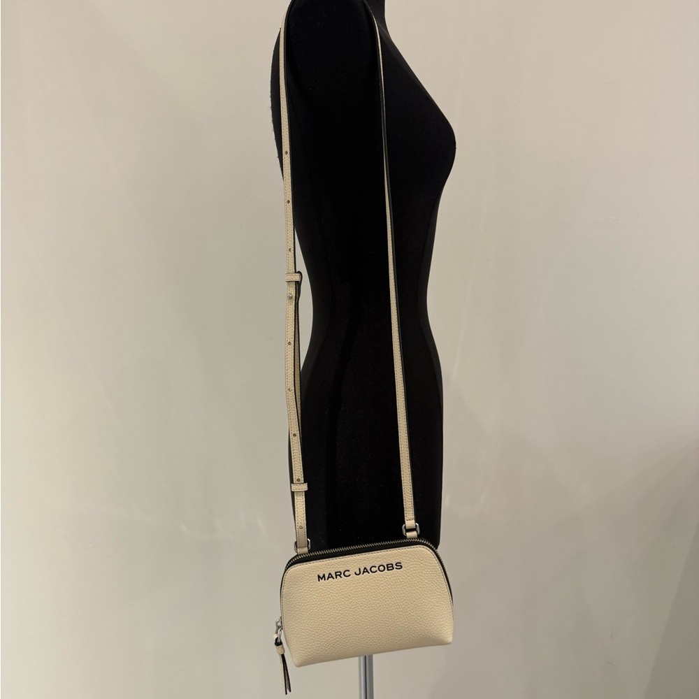 NWT Marc Jacobs small crossbody marshmallow